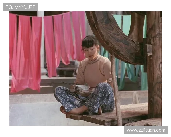 《菊豆》:她16岁嫁人,30岁爆发,却活成了20世纪最悲情的符号 《菊豆》:她16岁嫁人,30岁爆发,却活成了20世纪最悲情的符号