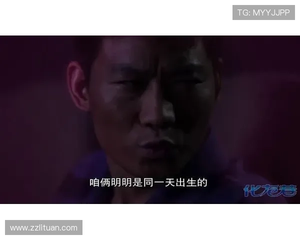 摇铃小丑:在那抹诡异微笑背后,藏着你未曾触及的灵魂深处 摇铃小丑:在那抹诡异微笑背后,藏着你未曾触及的灵魂深处